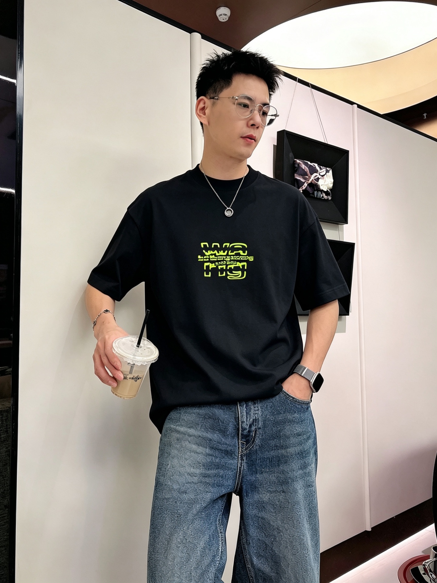 ジバンシィ「Givenchy」ジバンシィ ロゴプリントTシャツ / ショートスリーブ クルーネック