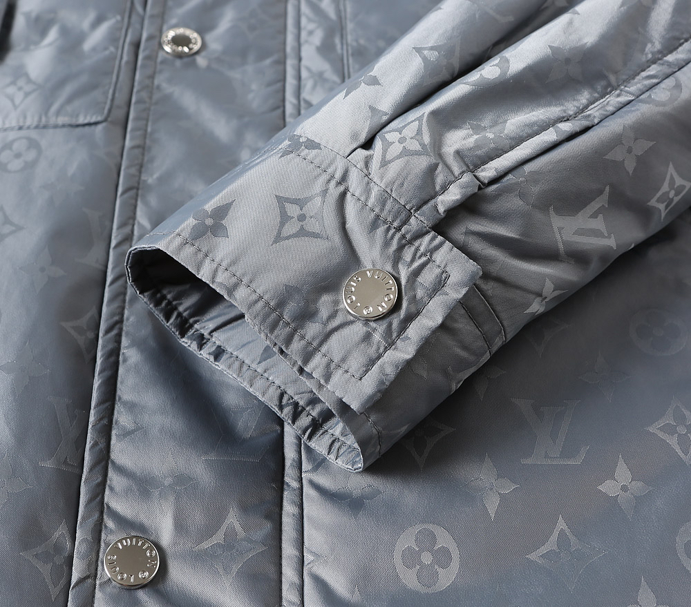 ルイ・ヴィトン「Louis Vuitton」秋冬コレクション クイルテッド ジャケット