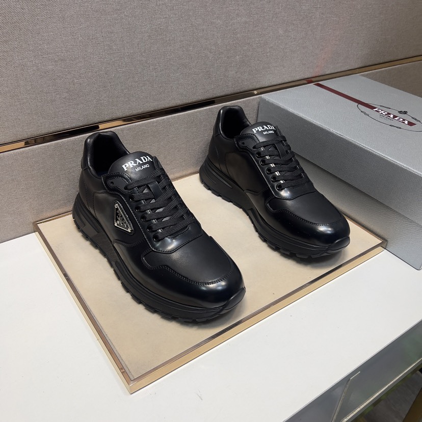 プラダ「Prada」プラダ プレミアムスニーカー (2026年春夏モデル) / レザースニーカー