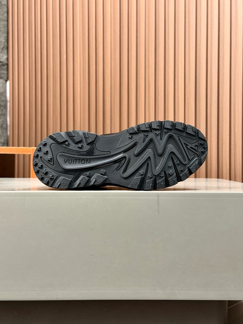 ルイ・ヴィトン「Louis Vuitton」ルイ・ヴィトン ラン 2.0 スニーカー / レザーメッシュスニーカー