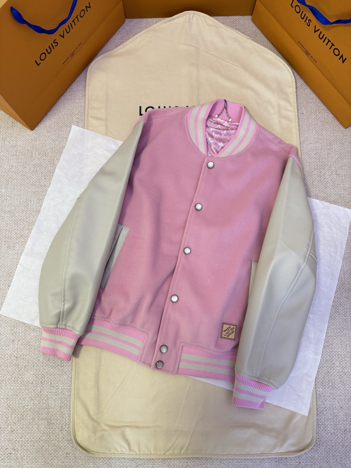 ルイ・ヴィトン「Louis Vuitton」モダンベースボールジャケット