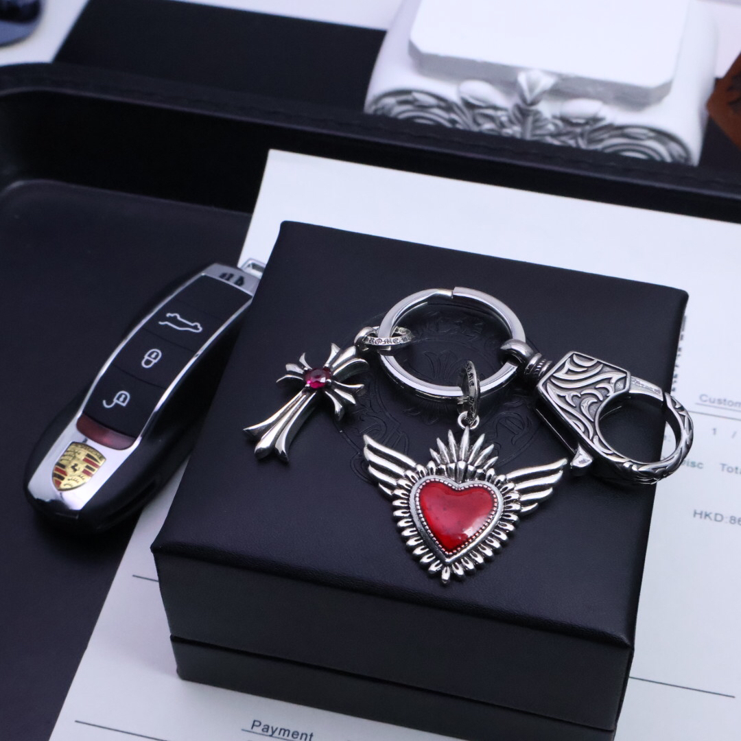クロムハーツ「Chrome Hearts」キーホルダー＆バッグチャーム - スタイルアイコン