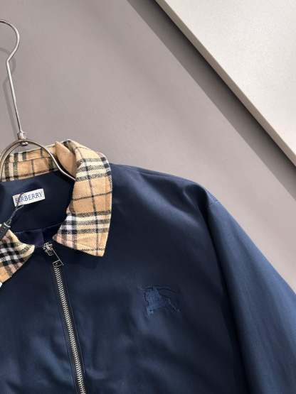 バーバリー「Burberry」秋冬 メンズカジュアルスポーツセット