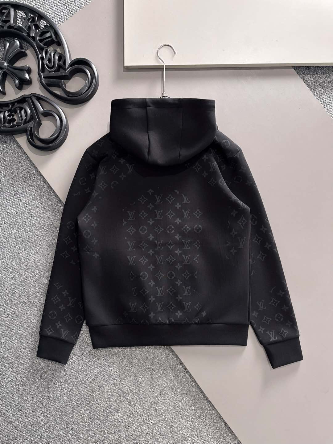 ルイ・ヴィトン「Louis Vuitton」秋コレクション ジャケット