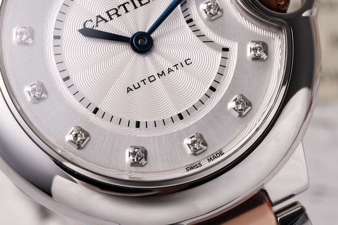 カルティエ［Cartier］バロン ブルー ドゥ 自動巻き腕時計 33mm