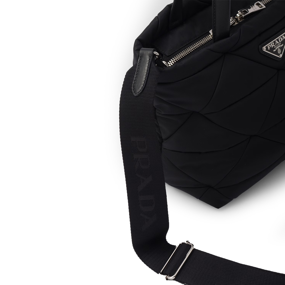 プラダ「Prada」 パデッドRe-Nylon トートバッグ
