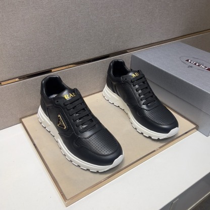 プラダ「Prada」プラダ プレミアムスニーカー (2026年春夏モデル) / レザースニーカー