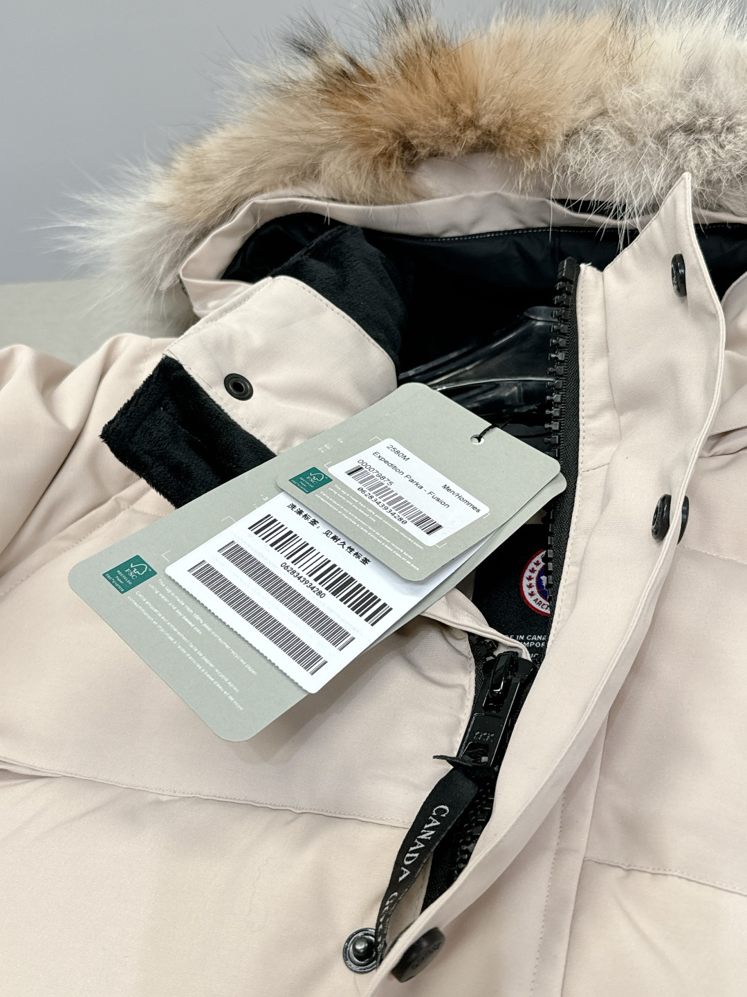 カナダグース「Canada Goose」秋冬フード付きダウンコート