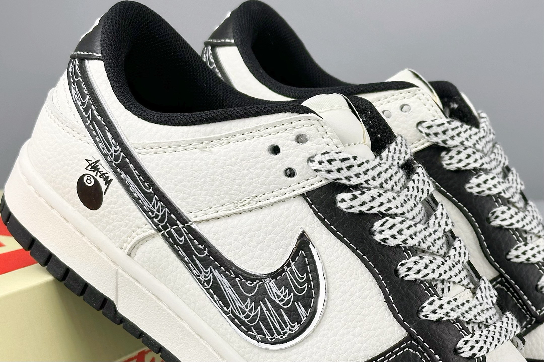ナイキ「Nike」ク ロー カジュアルスニーカー