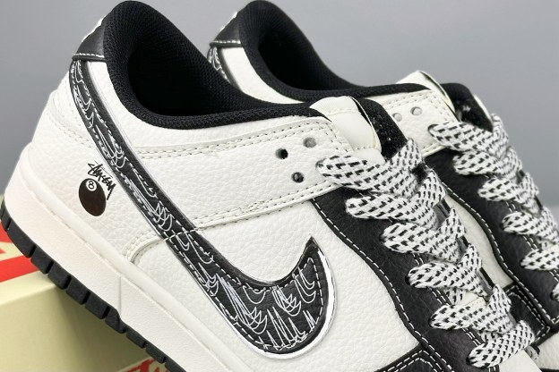 ナイキ「Nike」ク ロー カジュアルスニーカー