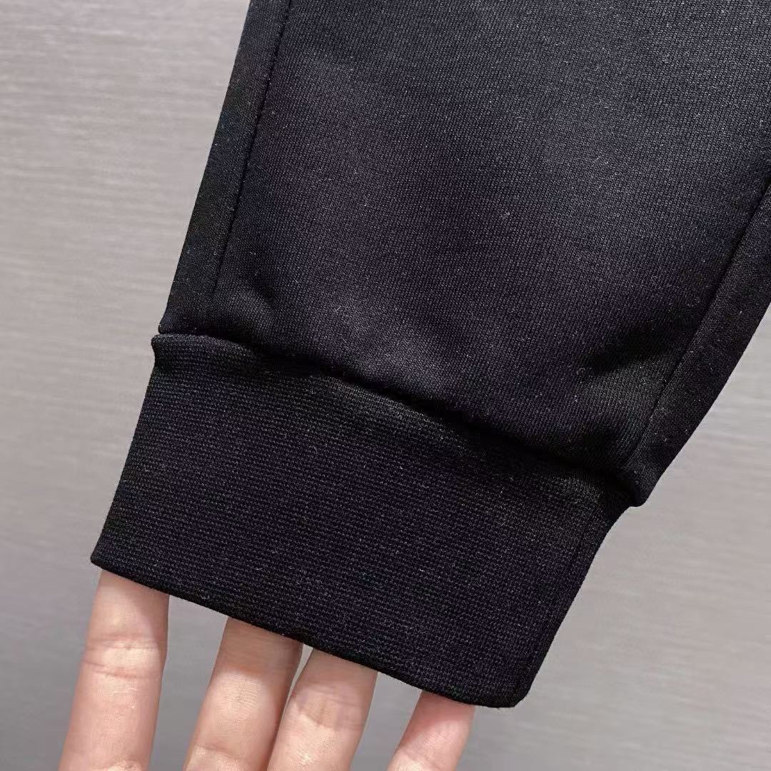 ルイ・ヴィトン「Louis Vuitton」2025年新作 爆売れスウェットスーツ