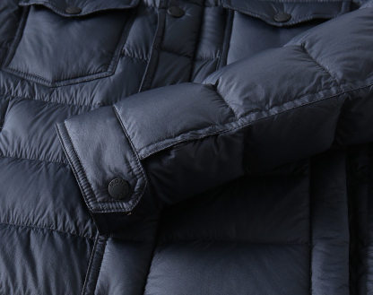 モンクレール「Moncler」秋冬 ダウンジャケット