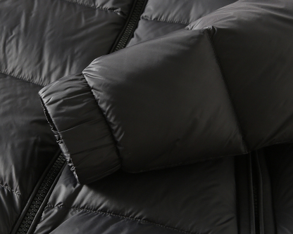 モンクレール「Moncler」秋冬 ダウンジャケット