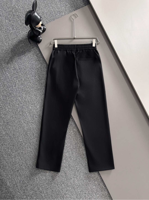 ディオール「Dior」ジップアップパーカー&ジョガーパンツ 2ピースセットアップ