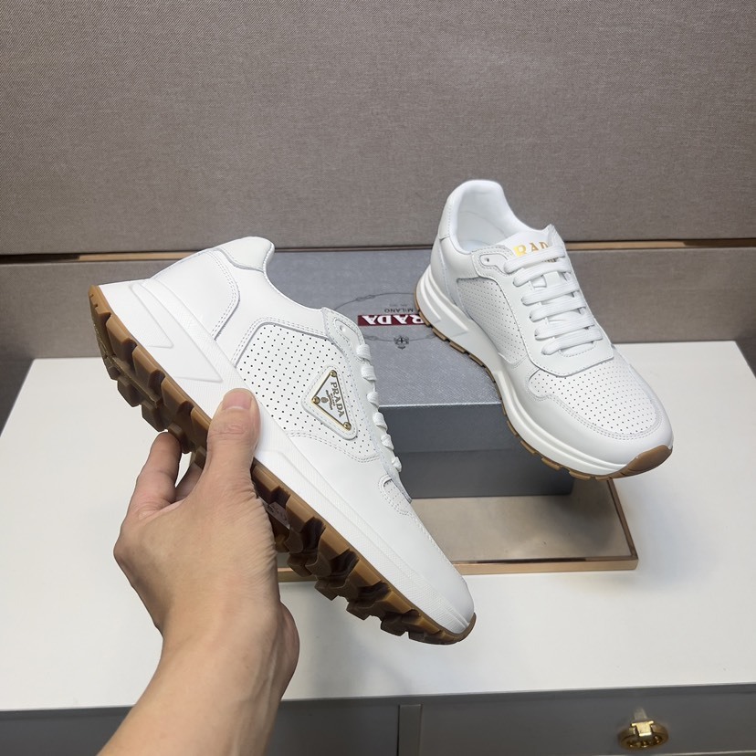 プラダ「Prada」プラダ プレミアムスニーカー (2026年春夏モデル) / レザースニーカー