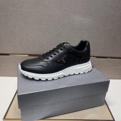 プラダ「Prada」プラダ プレミアムスニーカー (2026年春夏モデル) / レザースニーカー