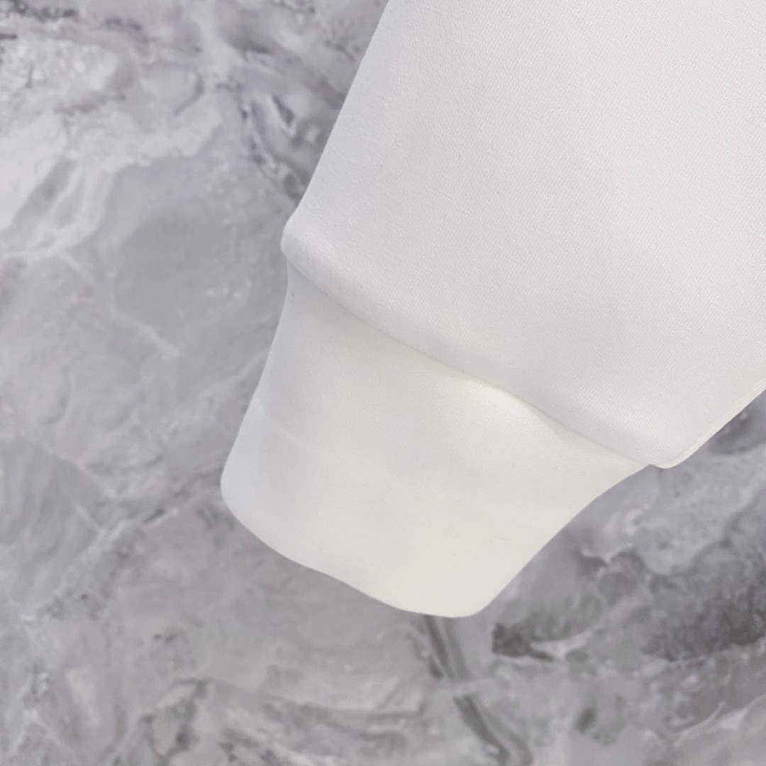 ルイ・ヴィトン「Louis Vuitton」スウェットシャツ