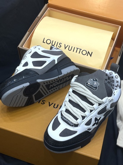 ルイ・ヴィトン「Louis Vuitton」ルイ・ヴィトン トレーナー スニーカー / レザースニーカー