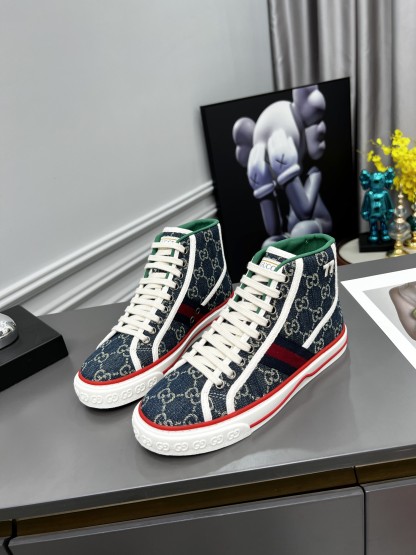 グッチ「Gucci」グッチ テニス 1977 ハイトップスニーカー / ユニセックススニーカー