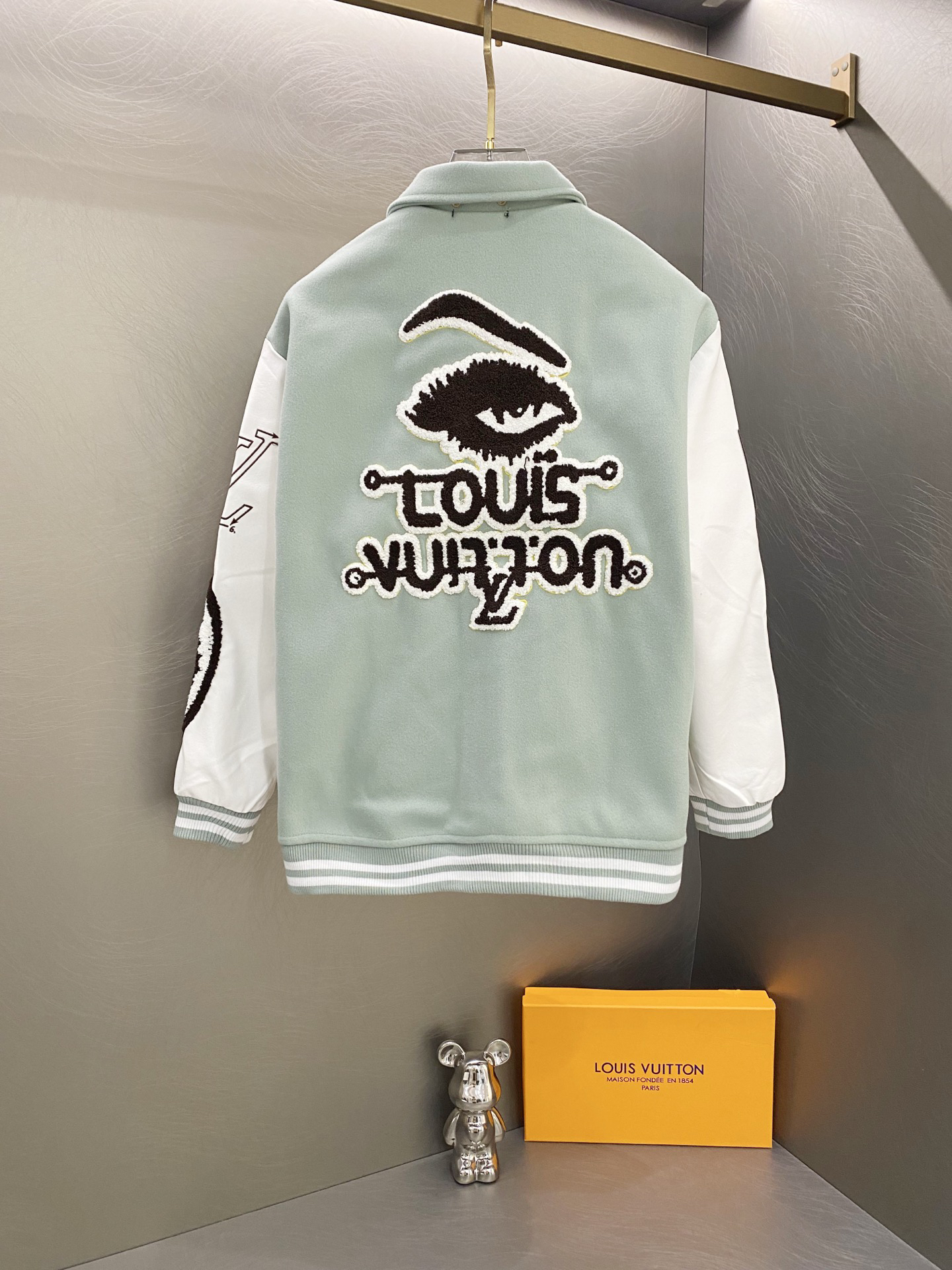 ルイ・ヴィトン「Louis Vuitton」モダンベースボールジャケット