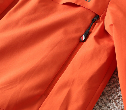 モンクレール「Moncler」秋のスタイル フード付きジャケット