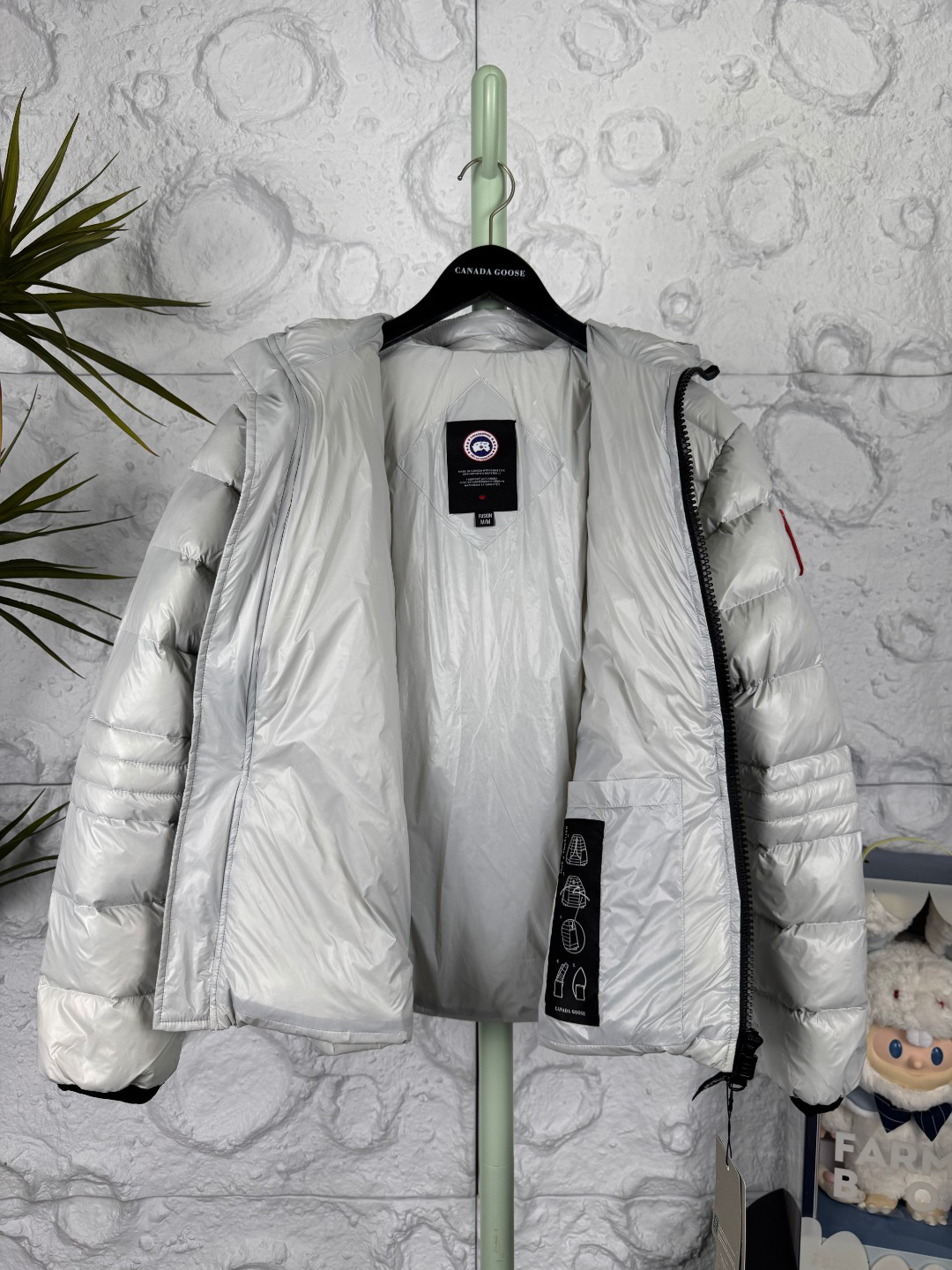 カナダグース「Canada Goose」秋冬フード付きダウンジャケット