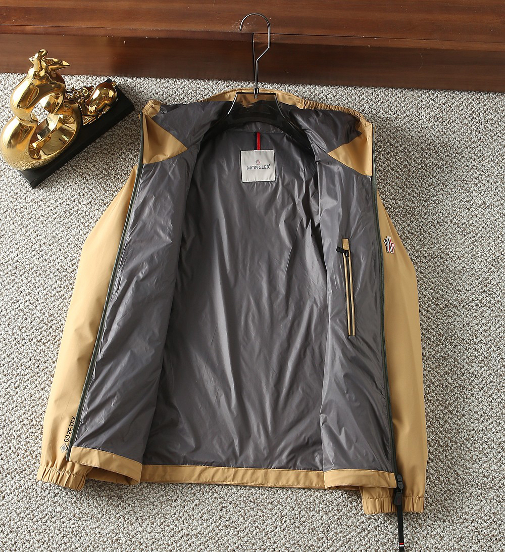 モンクレール「Moncler」秋のスタイル フード付きジャケット