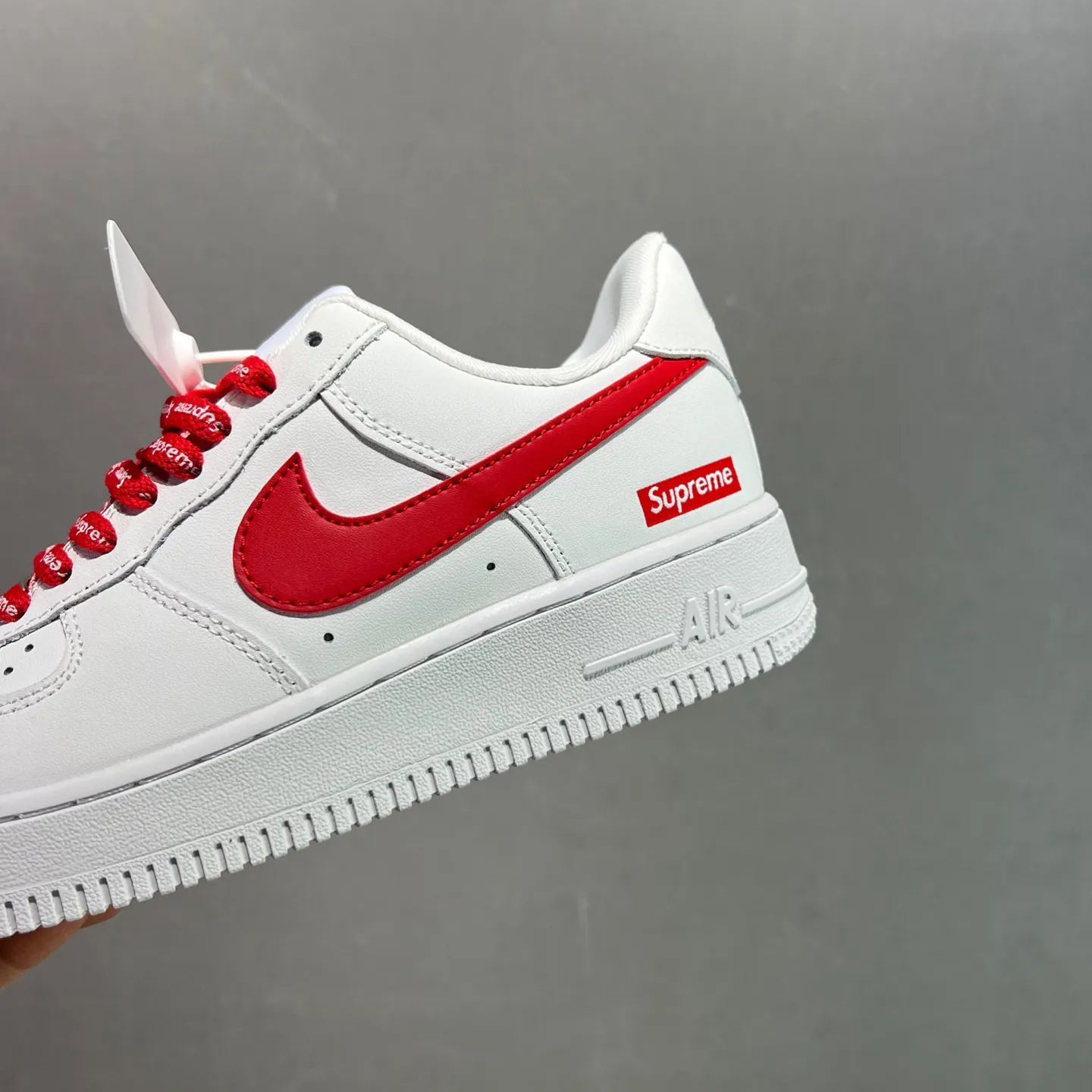 【日本未入荷】「コラボモデル」Supreme × Nike Air Force 1 Low スニーカー