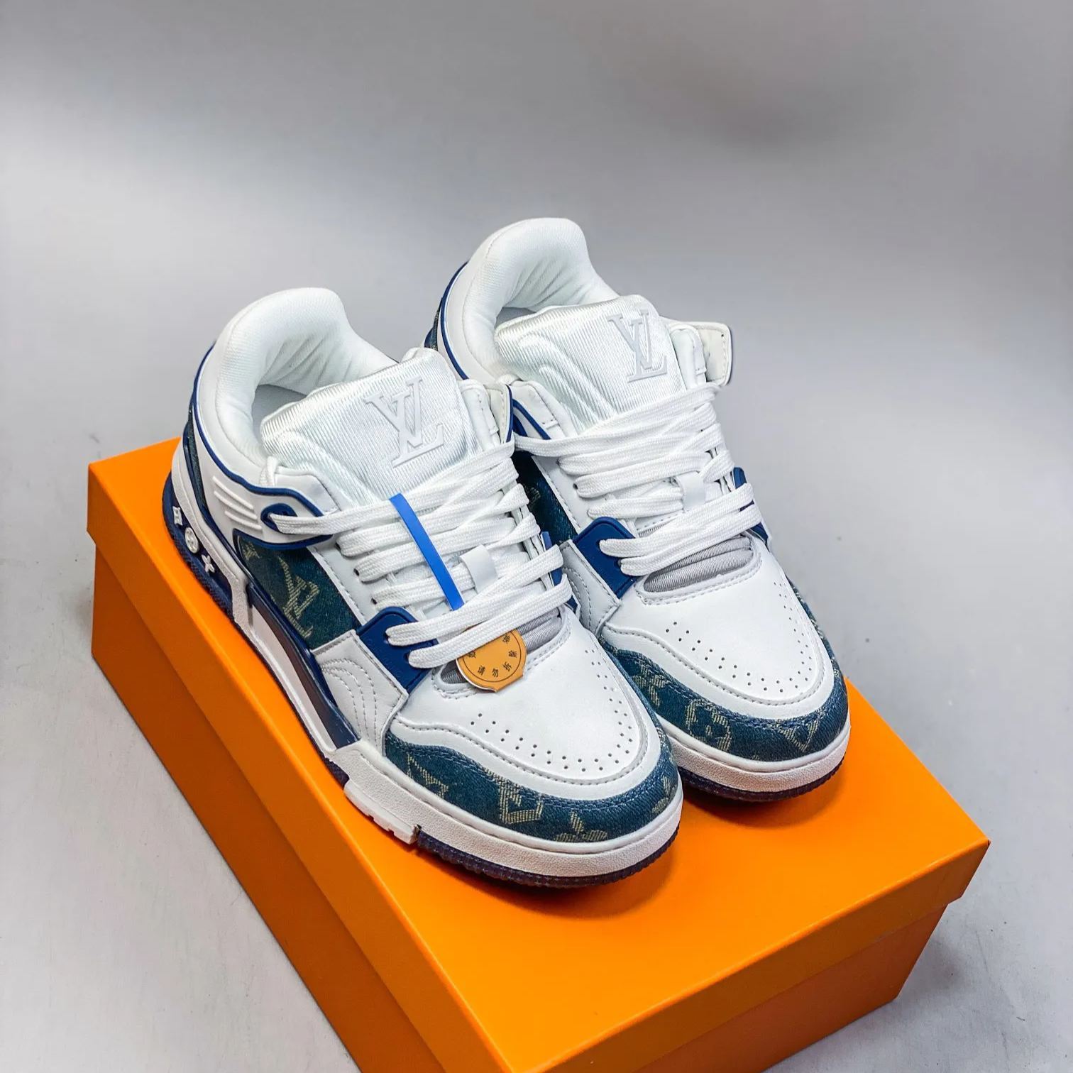 「コラボモデル」Louis Vuitton x Trainer