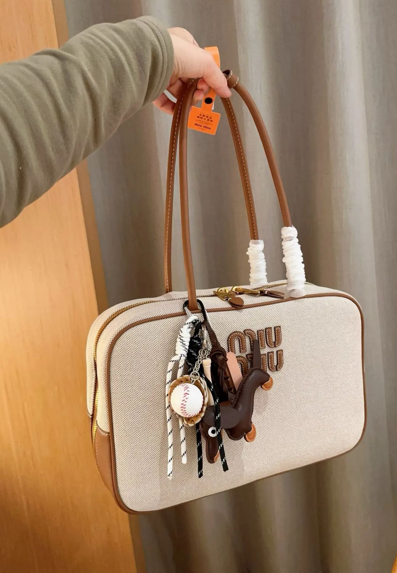 ミュウミュウ「Miu Miu」