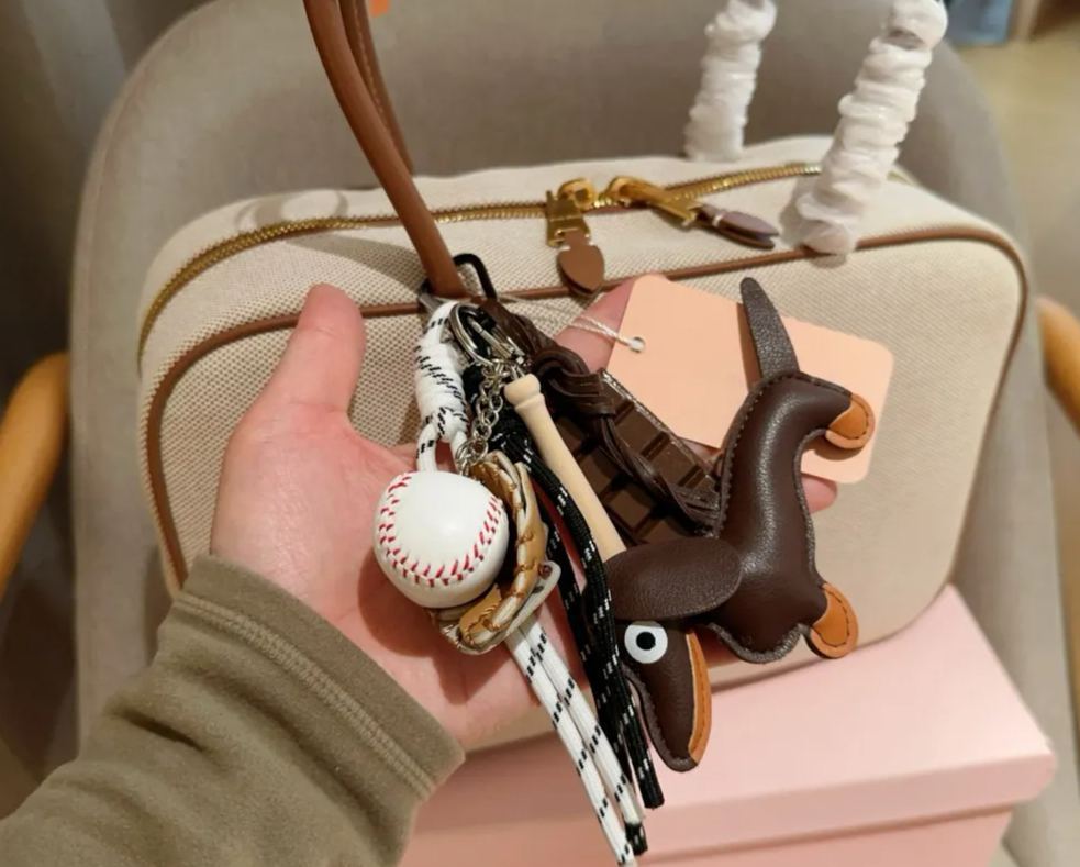 ミュウミュウ「Miu Miu」