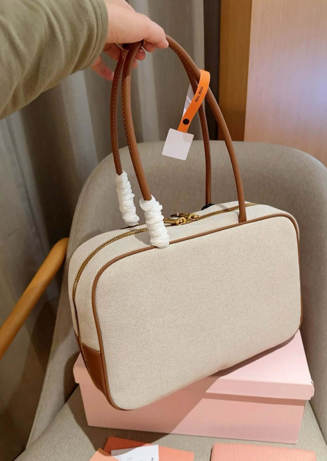 ミュウミュウ「Miu Miu」