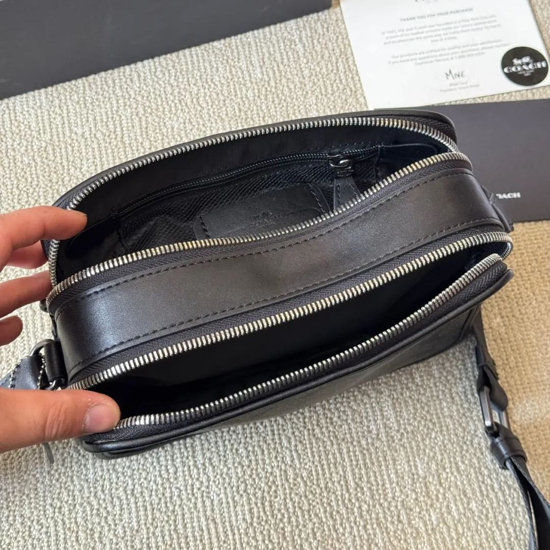 コーチ「Coach」