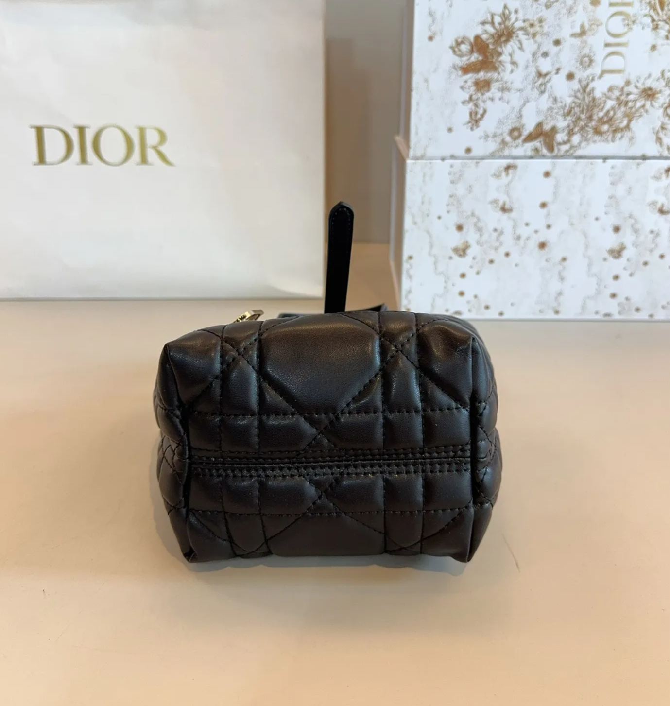 ディオール「Dior」