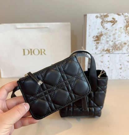 ディオール「Dior」