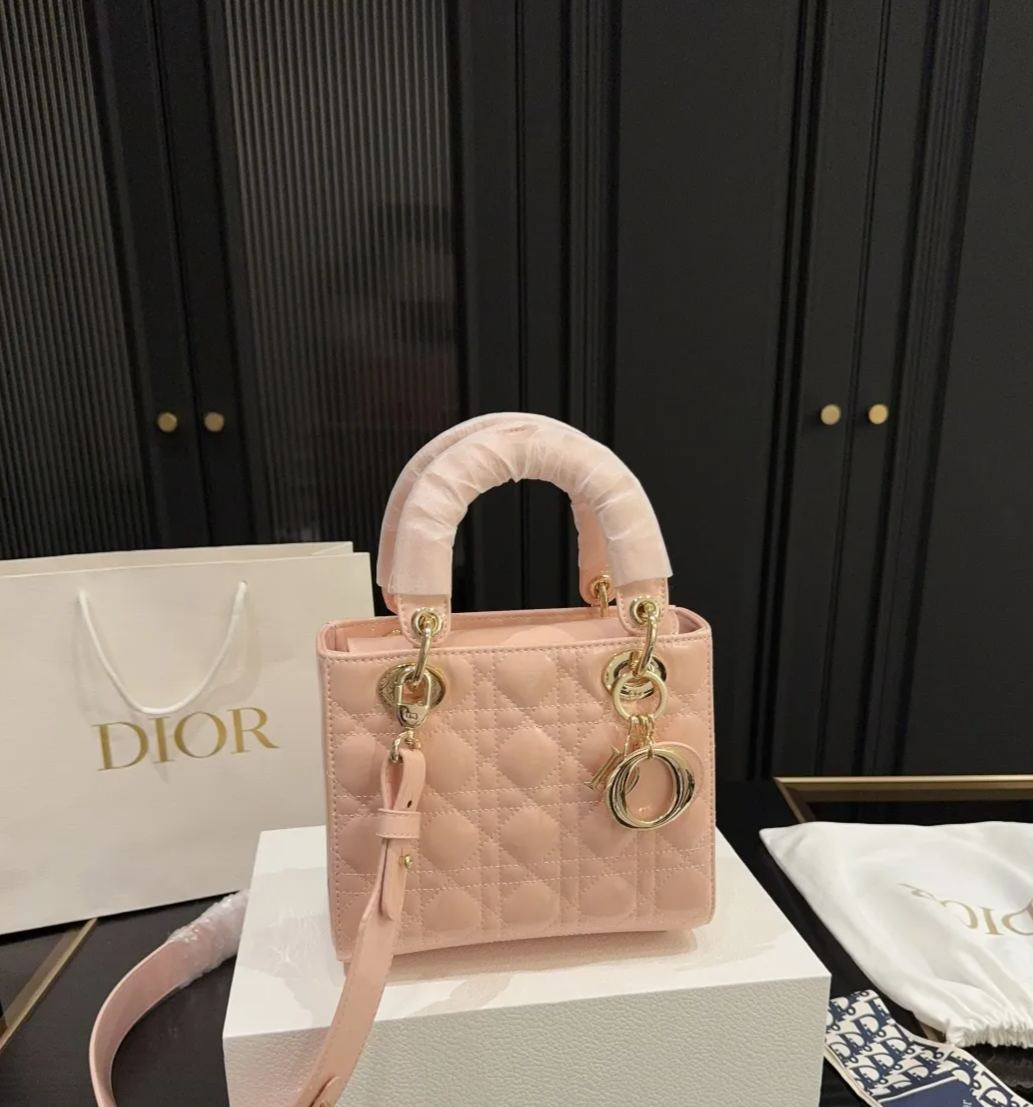 ディオール「Dior」