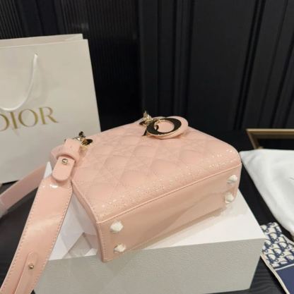 ディオール「Dior」