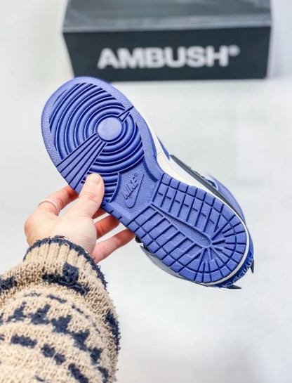 「コラボモデル」AMBUSH x Nike