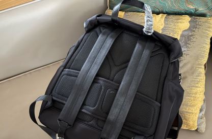 プラダ「Prada」