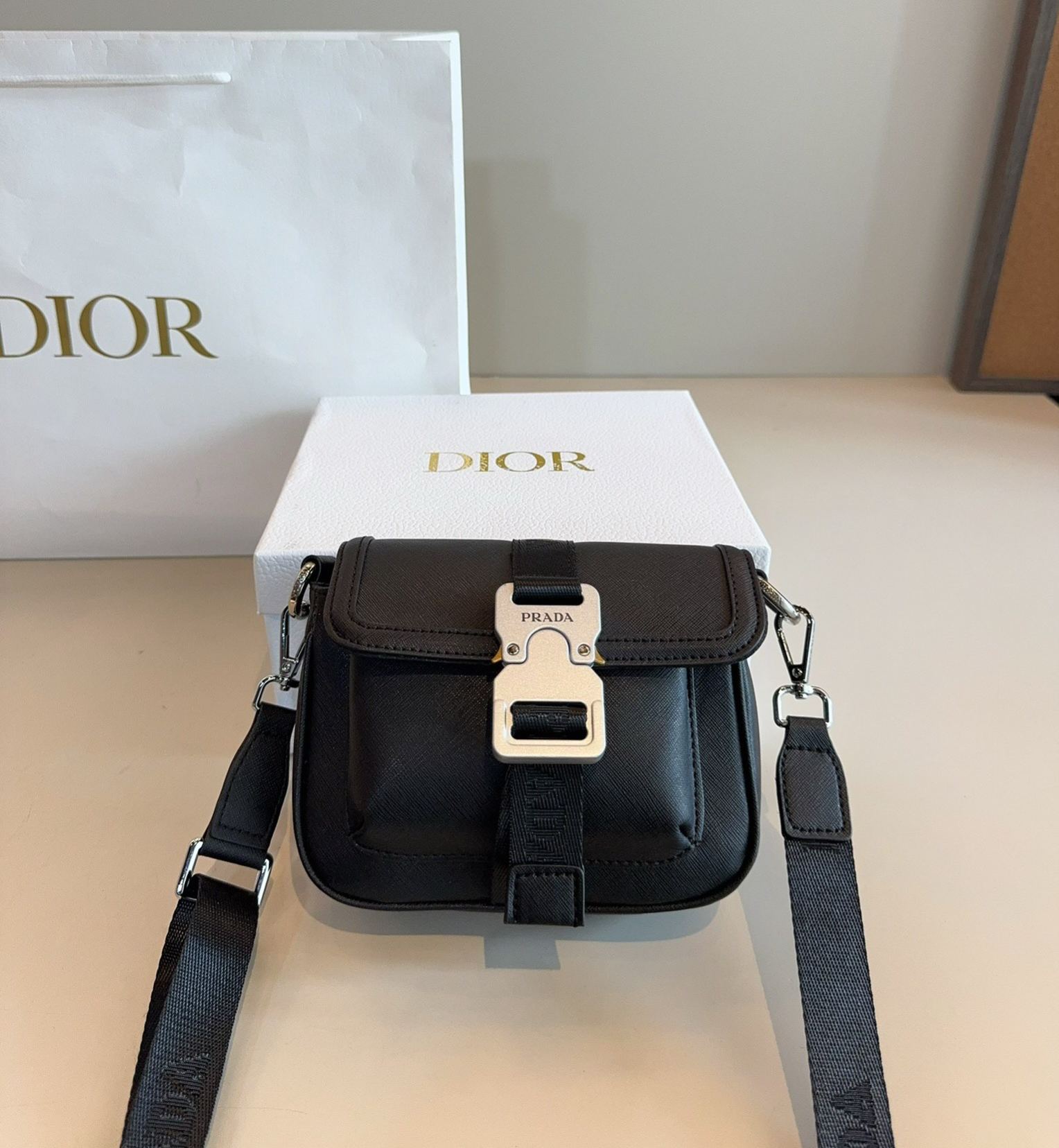 プラダ「Prada」