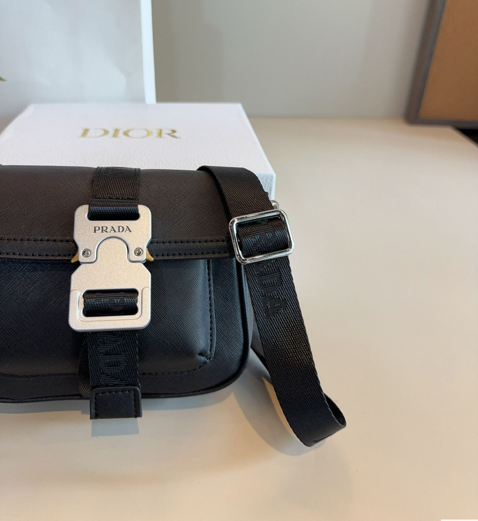 プラダ「Prada」