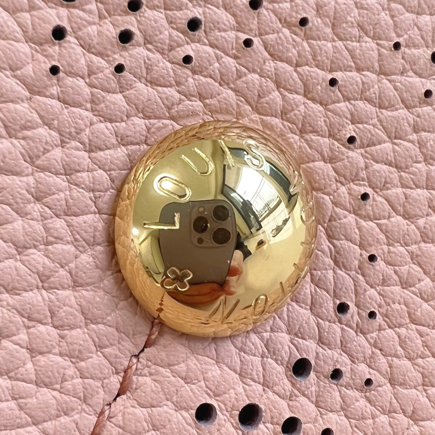 ルイ・ヴィトン「Louis Vuitton」