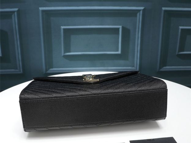 サンローラン「Saint Laurent」