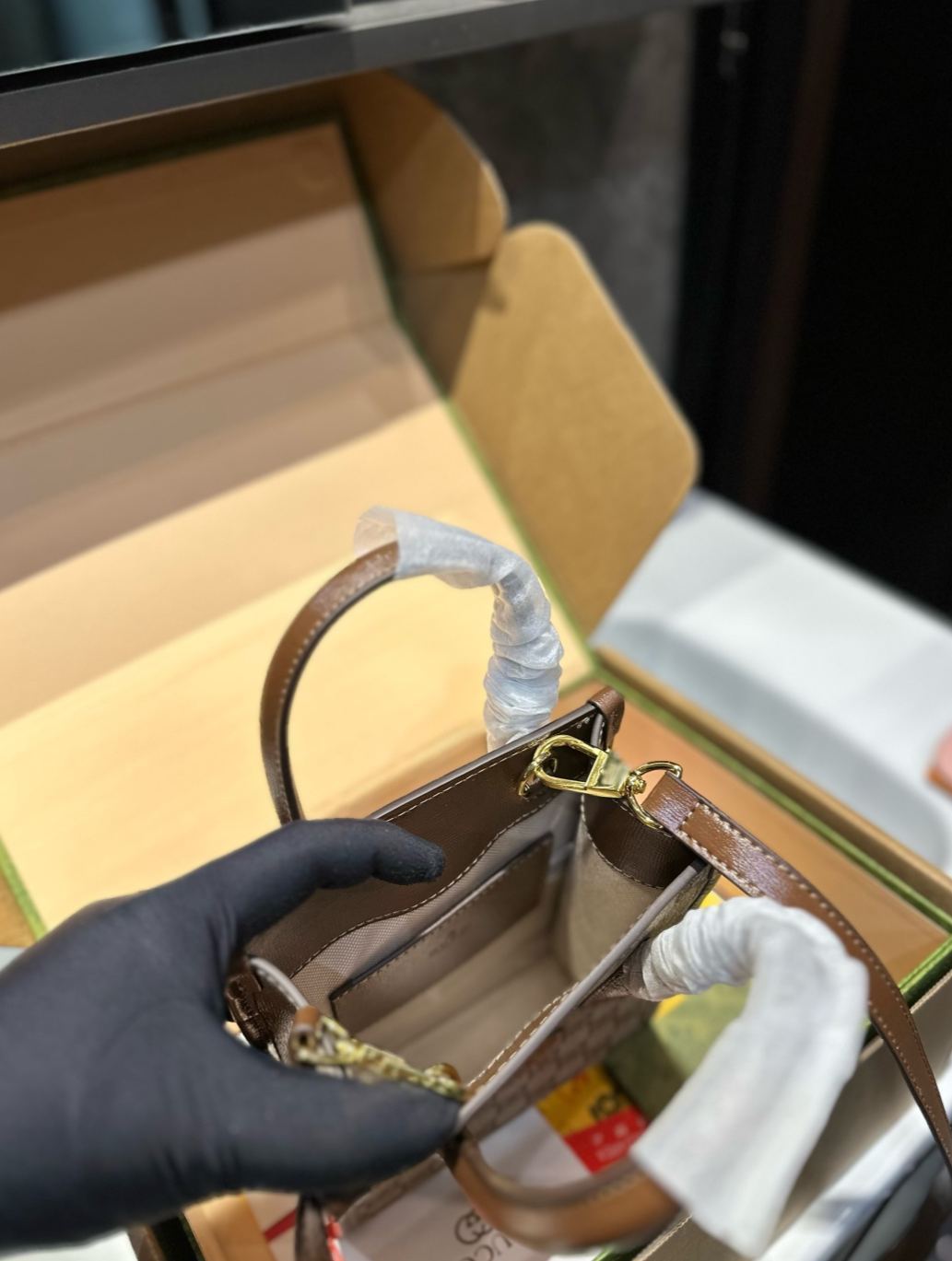 グッチ「Gucci」