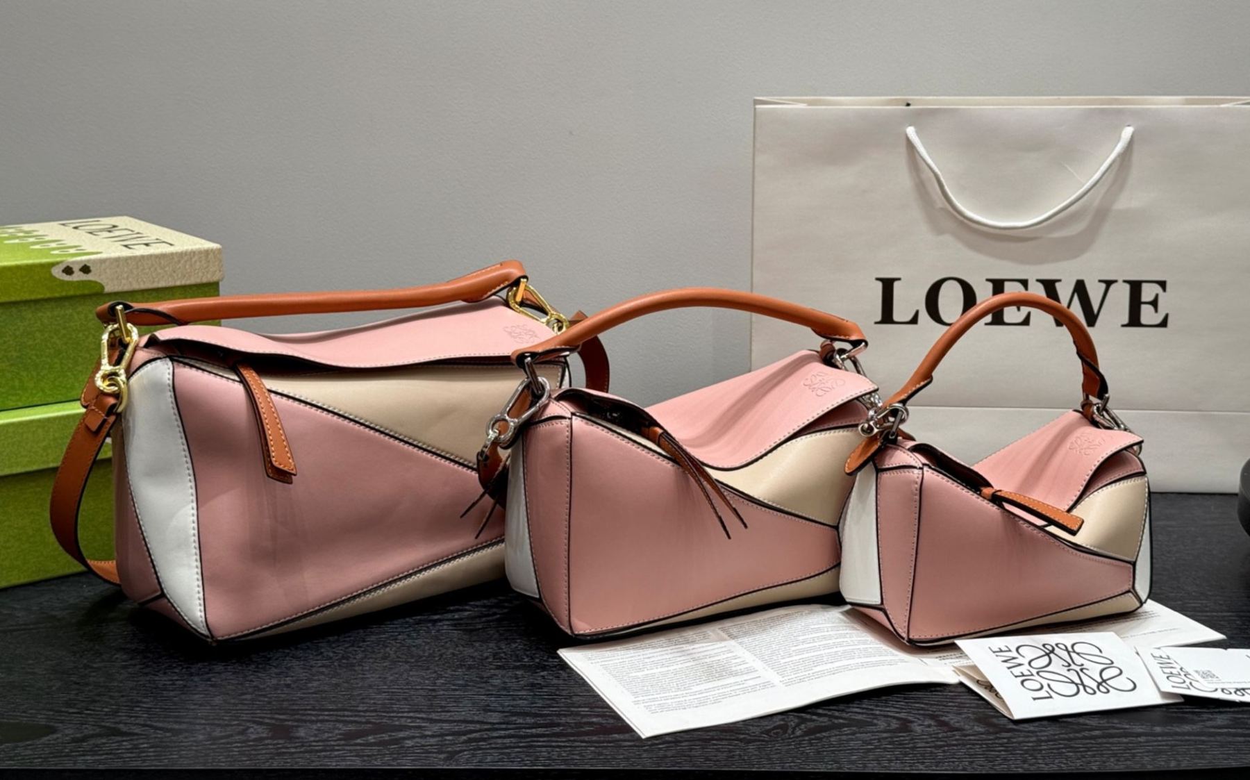 ロエベ「Loewe」