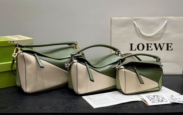 ロエベ「Loewe」