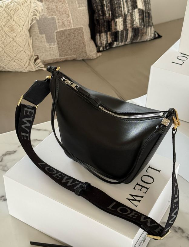 ロエベ「Loewe」