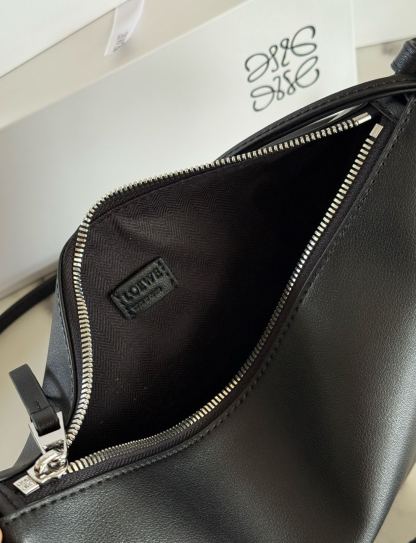 ロエベ「Loewe」