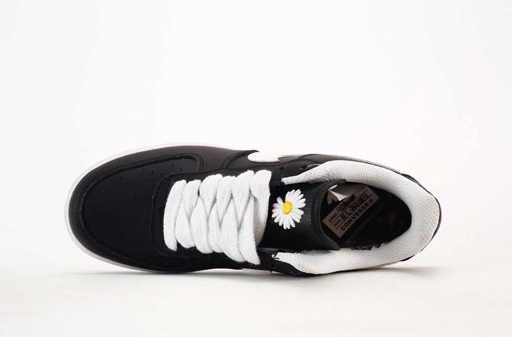 「コラボモデル」Peaceminusone x Nike