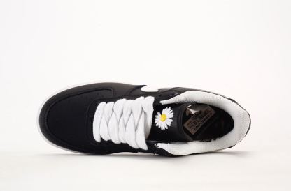 「コラボモデル」Peaceminusone x Nike